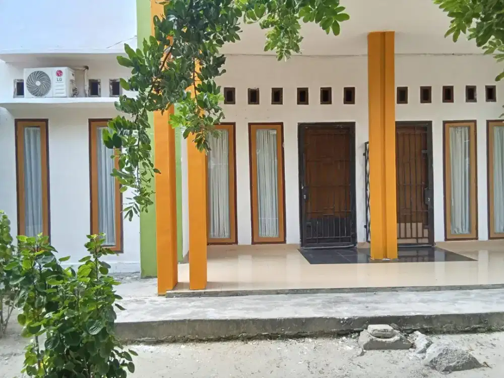 Disewakan Rumah Asri, Nyaman, Aman, dan pastinya Strategis Banget