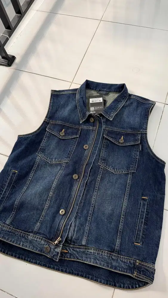 Eiger Vest Denim