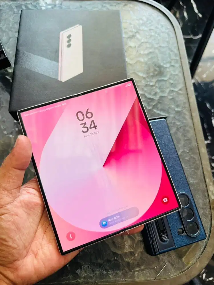 Samsung zfold 6 256 Gb like new