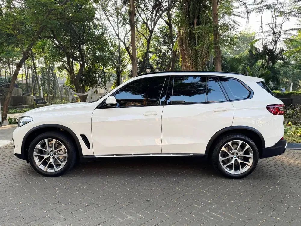 [Km24RB] BMW X5 xDrive40i M-Sport AT Nik 2023 ]