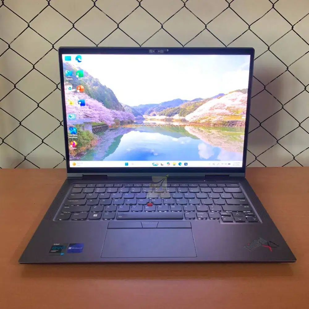 Lenovo ThinkPad X1 Yoga Gen 6 / i7-1185G7 / RAM 16GB / SSD 1TB / Iris