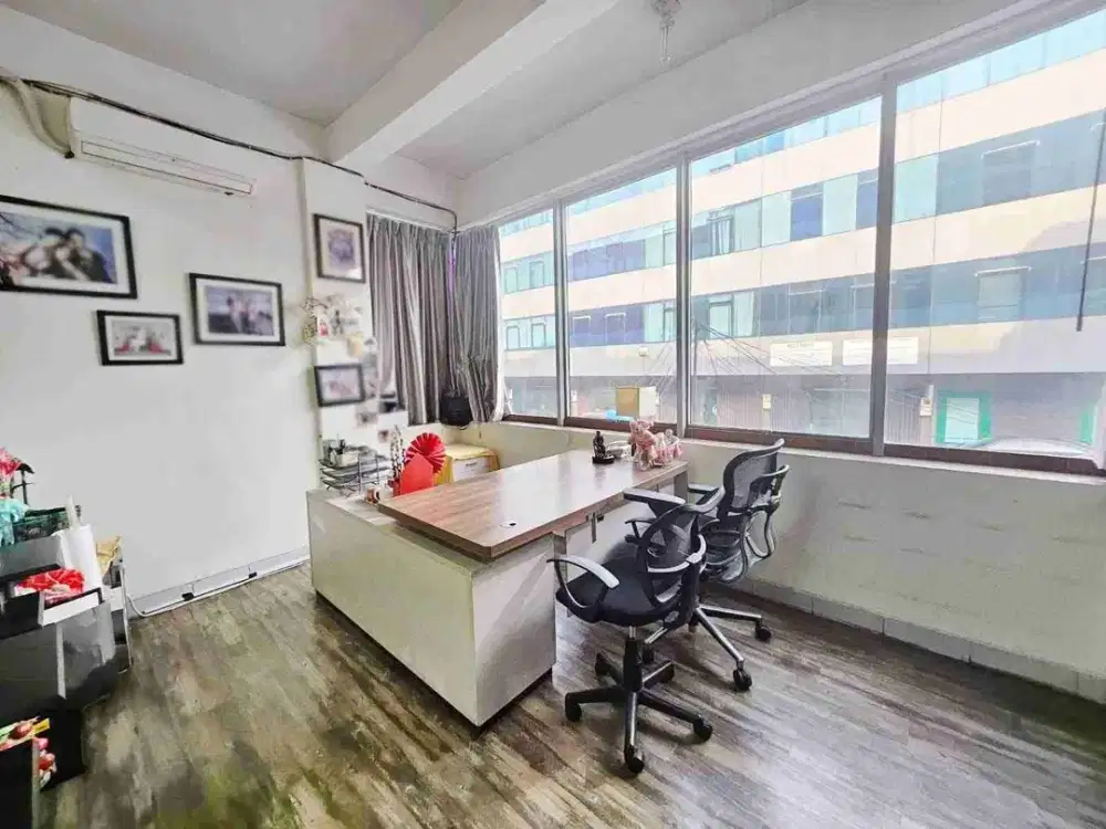 Dijual/Disewakan Ruko 5 Lantai Kebon Jeruk, Jakarta Barat