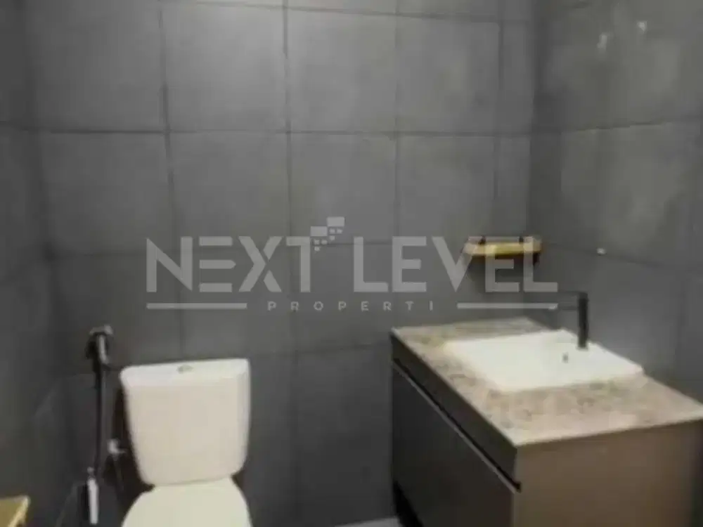 Dijual Rumah Taman Puspa Raya Citraland Minimalis Strategis Siap Huni