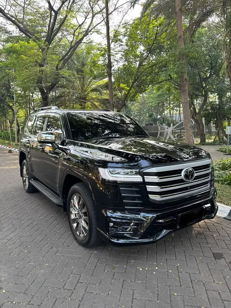 [Km 18RB] Toyota Land Cruiser LC300 VXR Nik 2024 LC 300