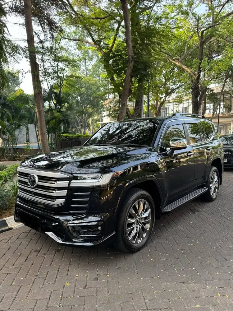 [Km 18RB] Toyota Land Cruiser LC300 VXR Nik 2024 LC 300