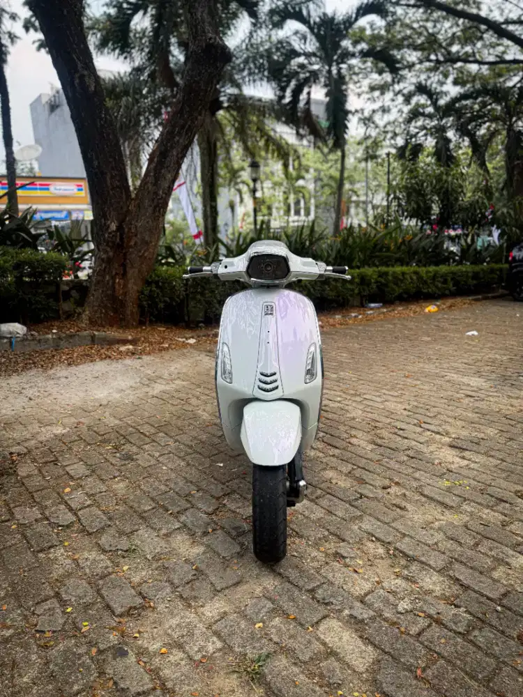 VESPA SPRINT 150 3V 2016 PUTIH MODIF - TERMURAH SEINDONESIA