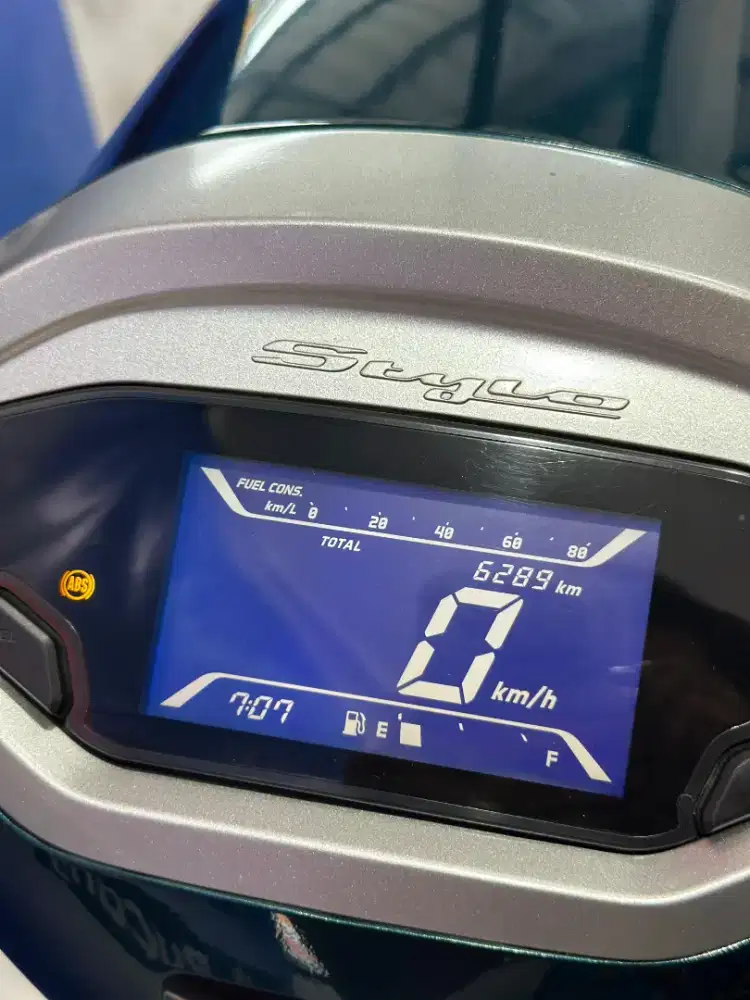 Honda Stylo Abs 160cc Th. 2025 Km 6Rb Anugerah Motor Pucang