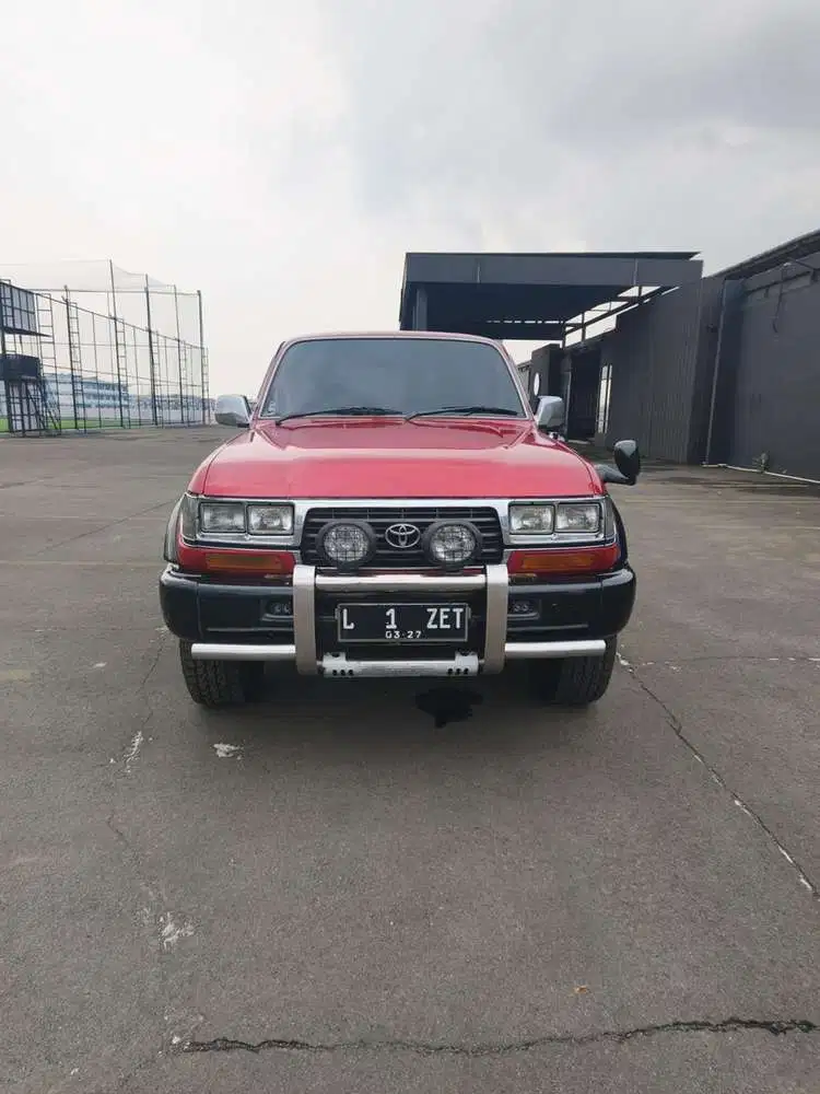 Toyota Land Cruiser VX-80 1996