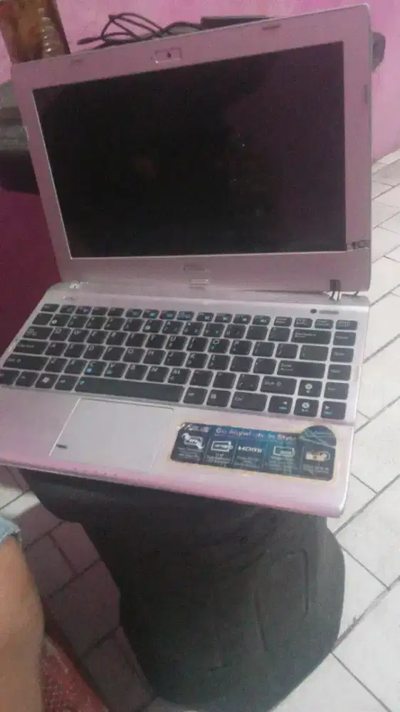 Jual laptop Asus type 1225 B