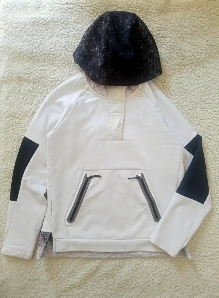 New balance tech half-zip