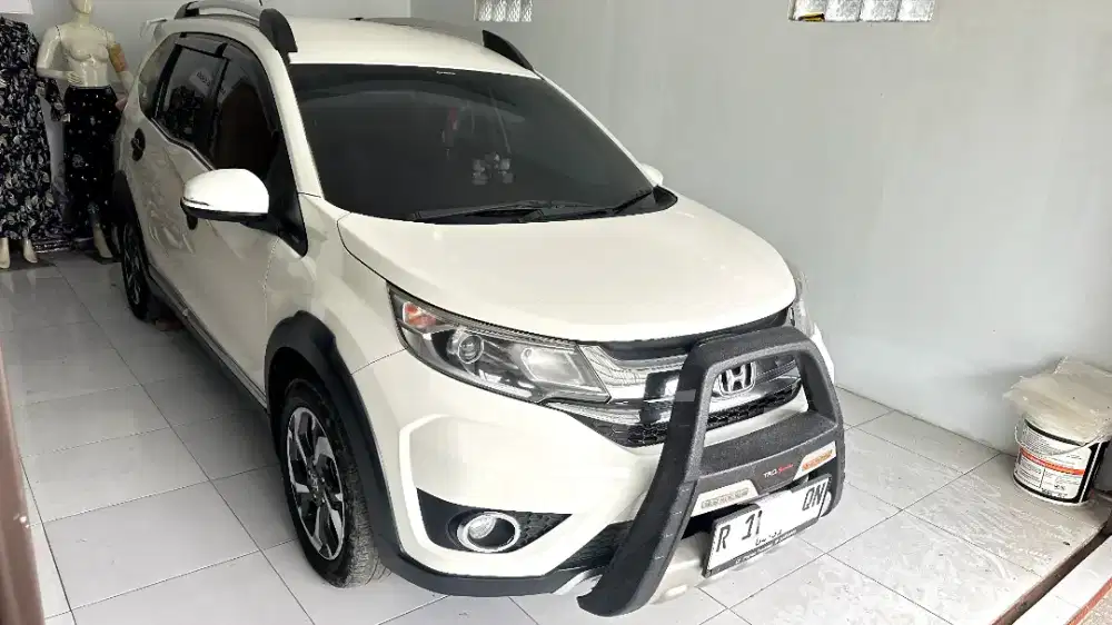 Honda BR-V  E M/T 2018