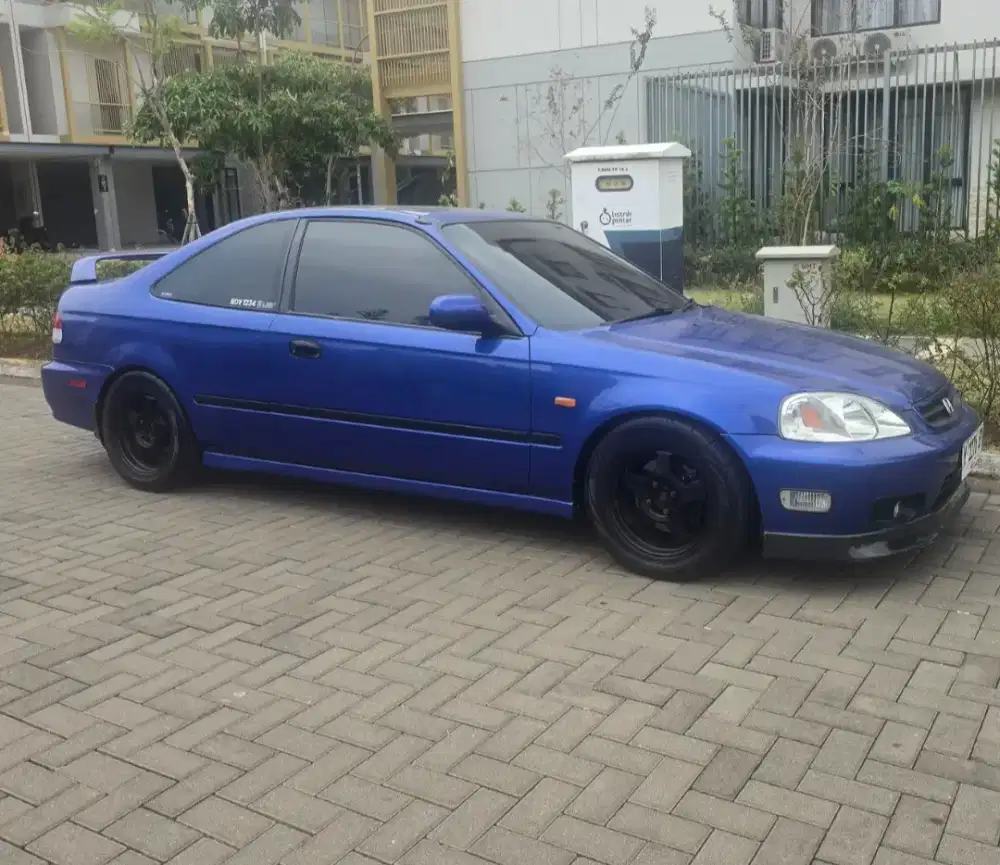 Ferio coupe em1
