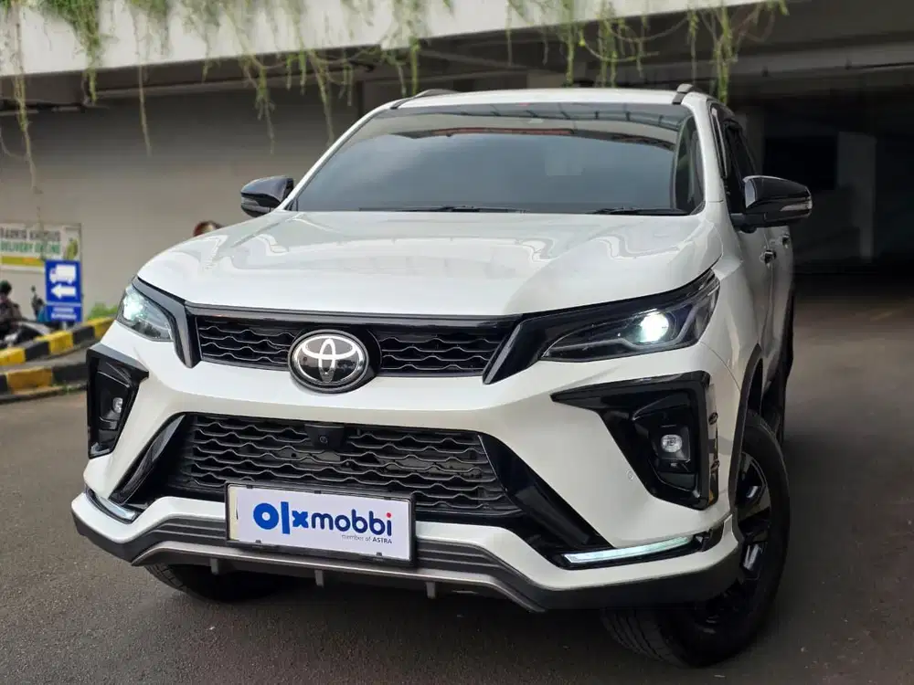 Pajak Panjang - Toyota Fortuner 2.8 VRZ TSS 4×2 Solar-AT 2024
