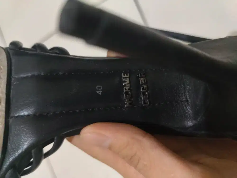 Jual sepatu wanita