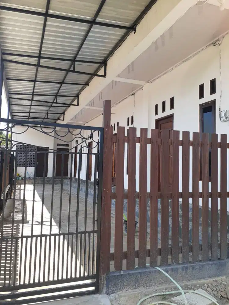 Kos Khusus Pria