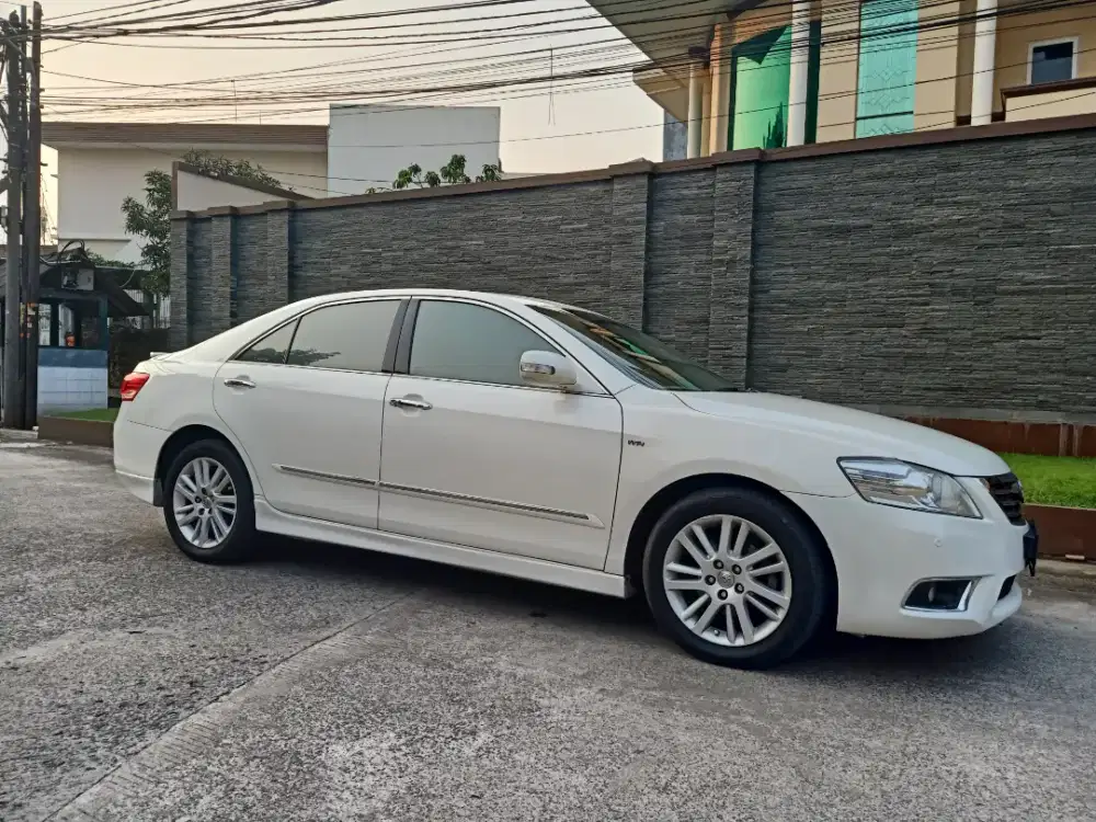 Harga CASH Toyota CAMRY 2.V FACELIFT 2011 MATIC (LOW KM 93 RB / GRESS)