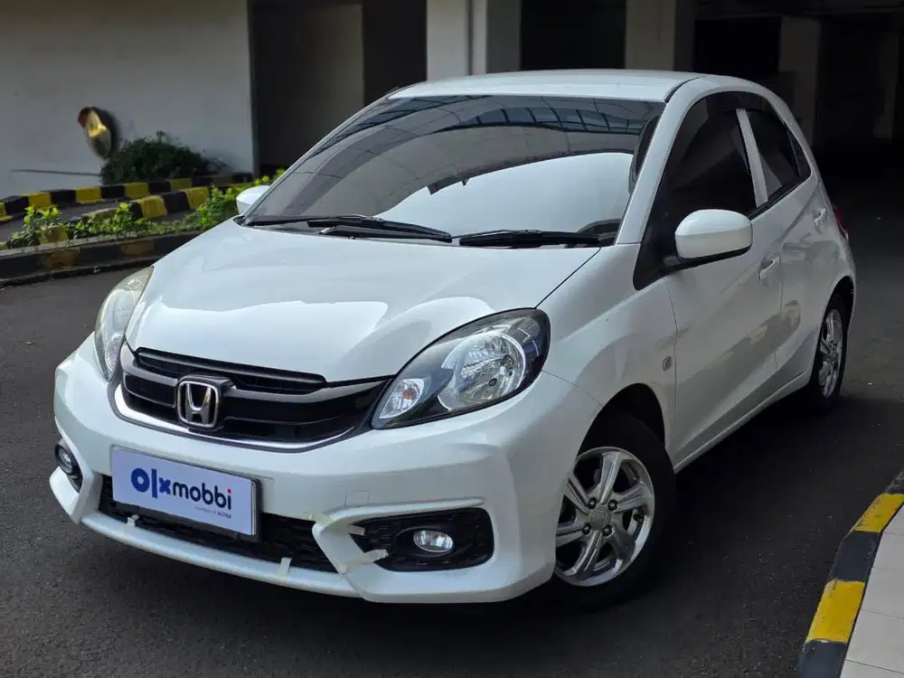 DP RENDAH - Honda Brio Satya 1.2 E Bensin-AT 2018