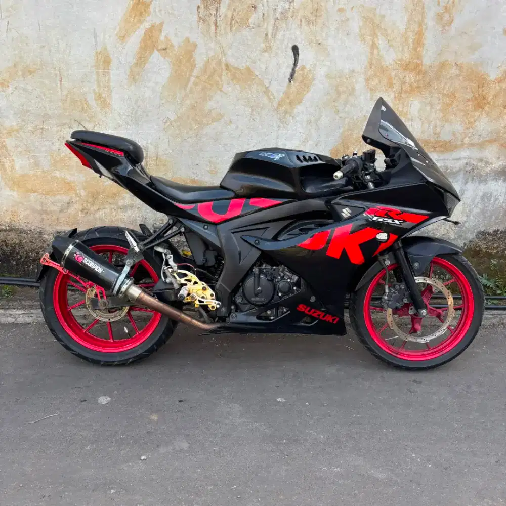Suzuki gsx 150 Plat B Bekasi