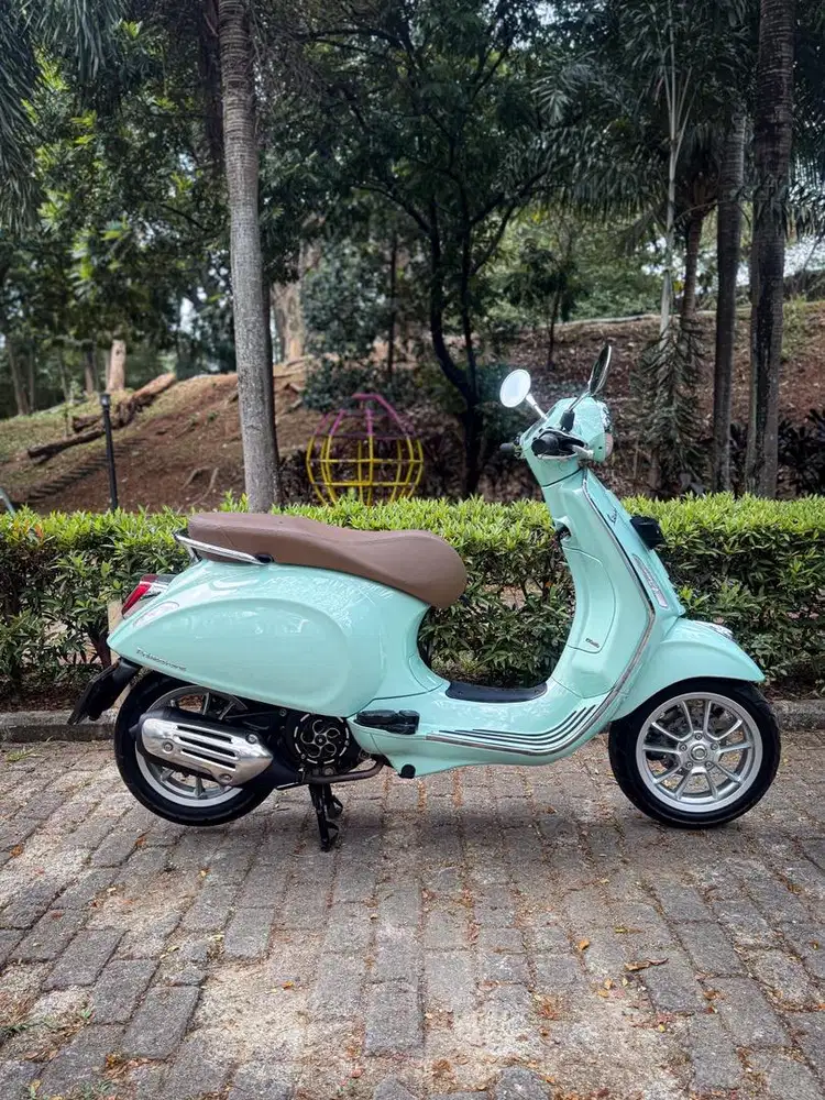 Vespa Primavera IGET ABS Facelift 2022