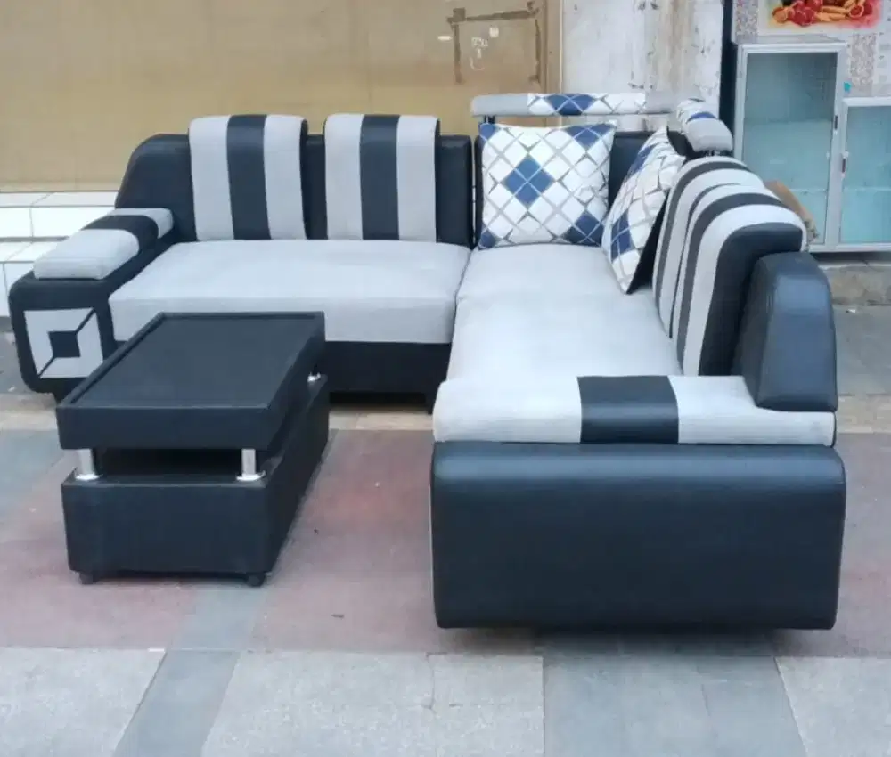 Sofa sudut GGS Minimalis
