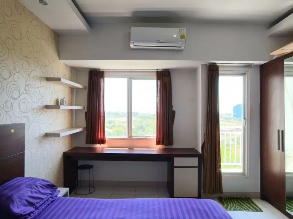 DIJUAL APARTEMEN UC TOWER BERKELEY LANTAI 9 FURNISHED