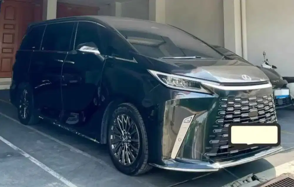 LEXUS LM350H 2024 HYBRID KM RENDAH