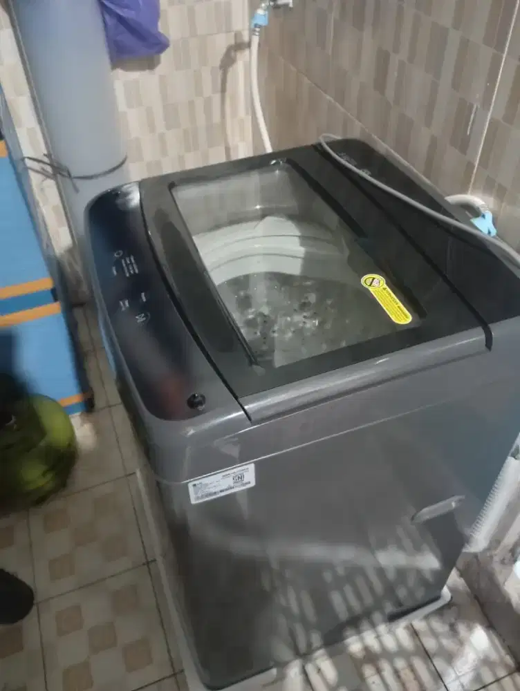 Mesin Cuci 1 tabung LG