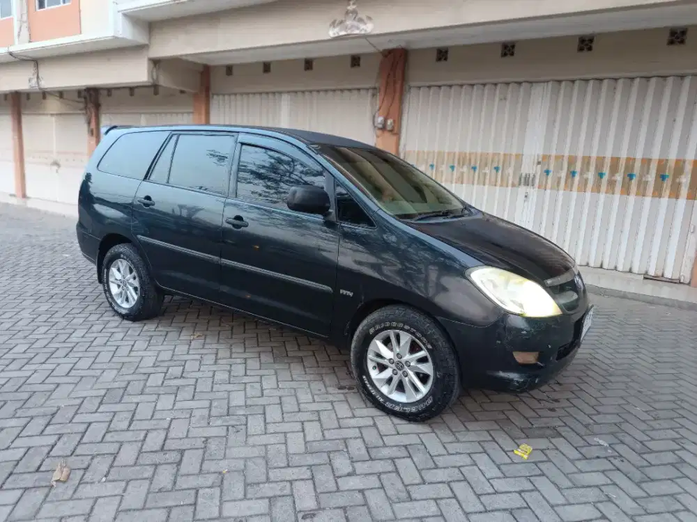 Inova G Bensin 2.0 Matic 2004