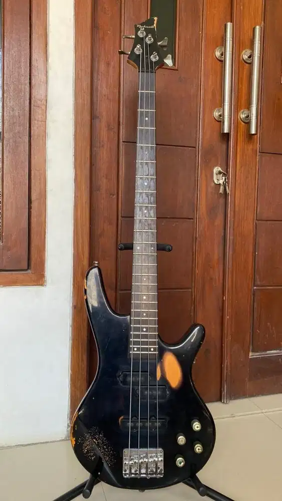 Gitar bass merk rockwell
