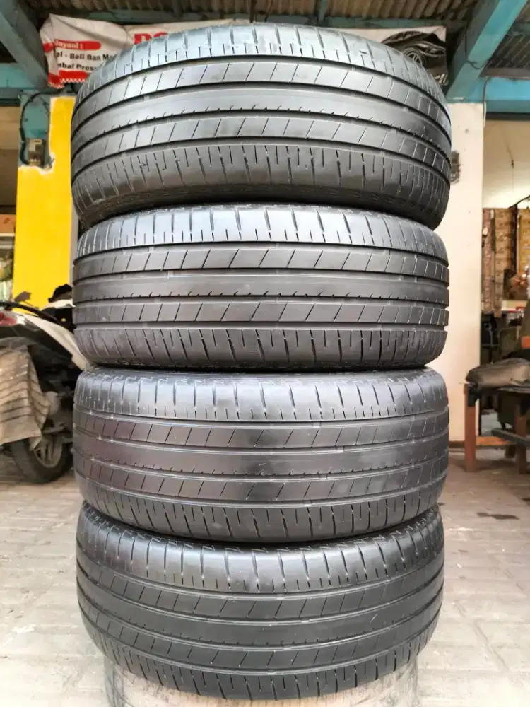BAN 225/45 R19 BRIDGESTONE TURANZA T005A