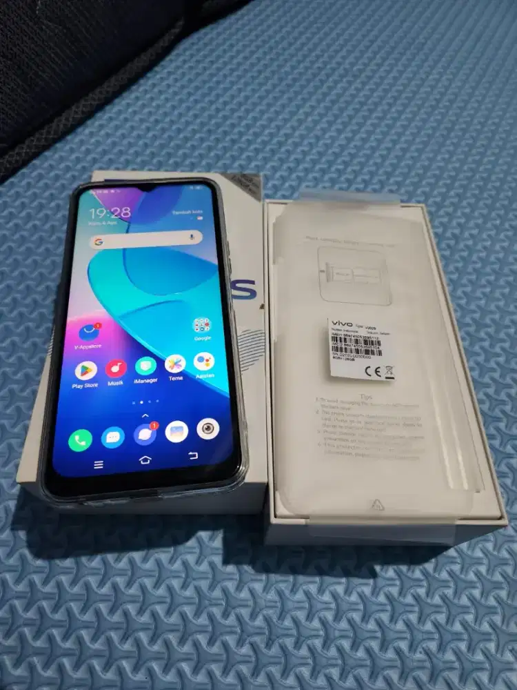 Vivi y20s 8/128 fullset gransi resmi
