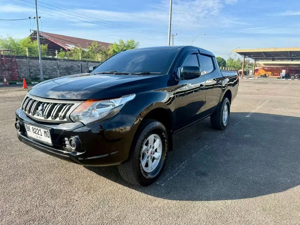 Mitsubishi Strada Triton Diesel Solar 4x4 double cabin 2019