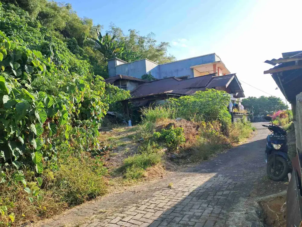 DIJUAL CEPAT TANAH MENARIK DAERAH KAMPUS UNSRAT, HARGA SANGAT MURAH