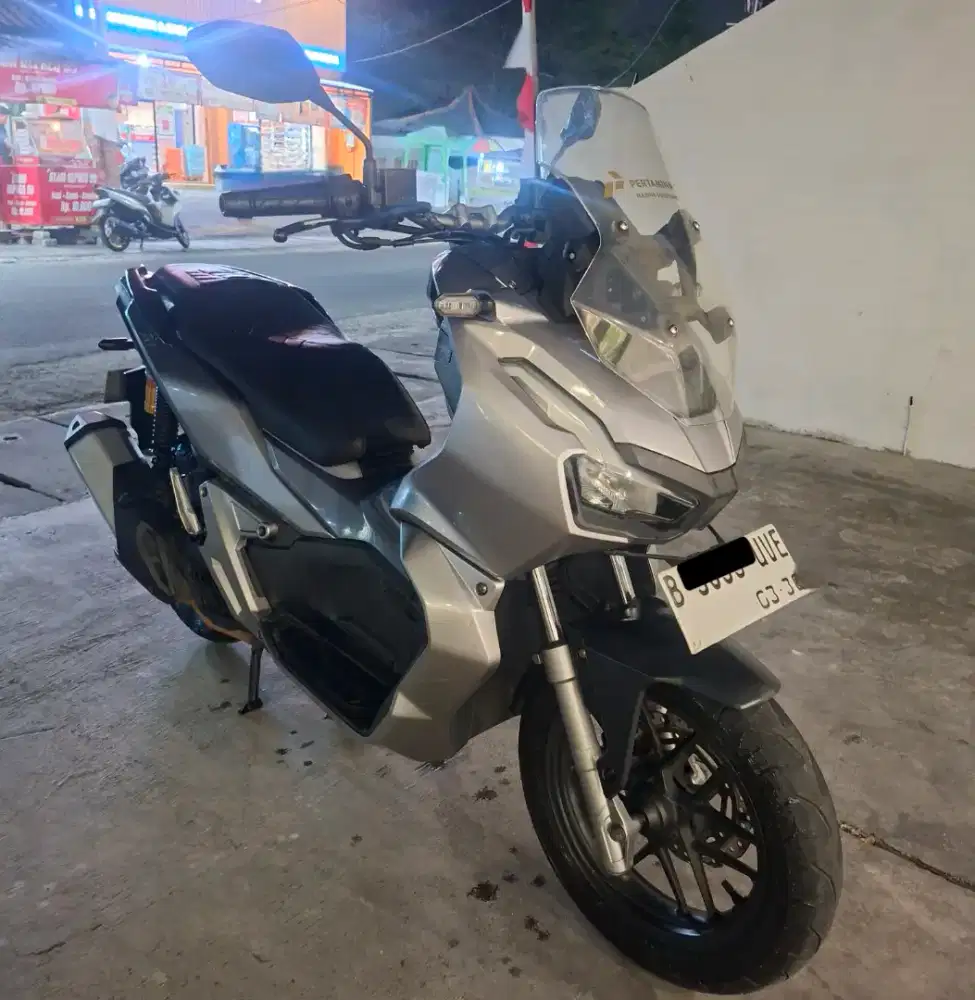 (Harga Cash) ADV 150 CBS ISS NIK 2020 Silver