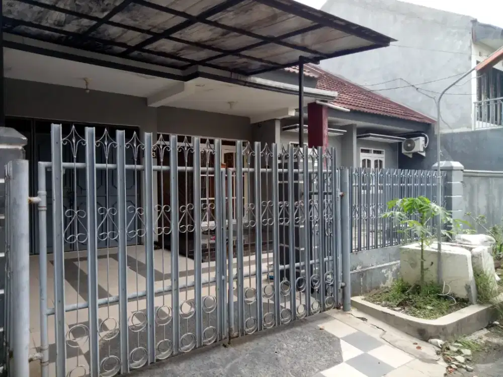 Dijual Rumah Pondok Chandra Durian
