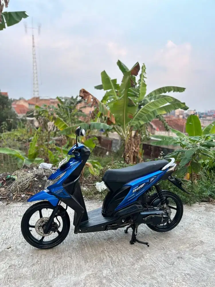 Honda beat tahun 2011