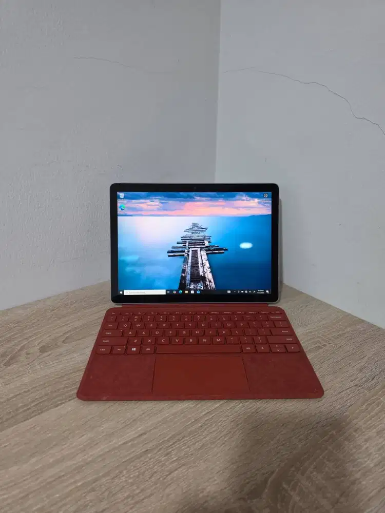 Microsoft Surface Go 4 8/128 8GB 128GB SSD Intel(R) N200 + Keyboard