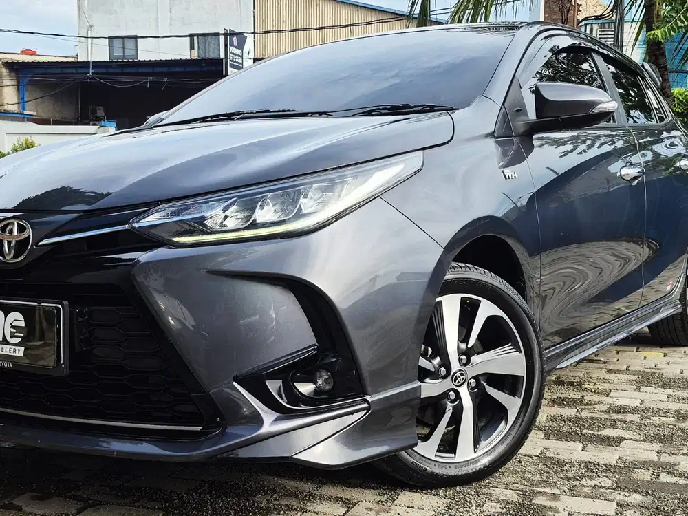Toyota Yaris 1.5 AT GR 2021 ( Low Km )