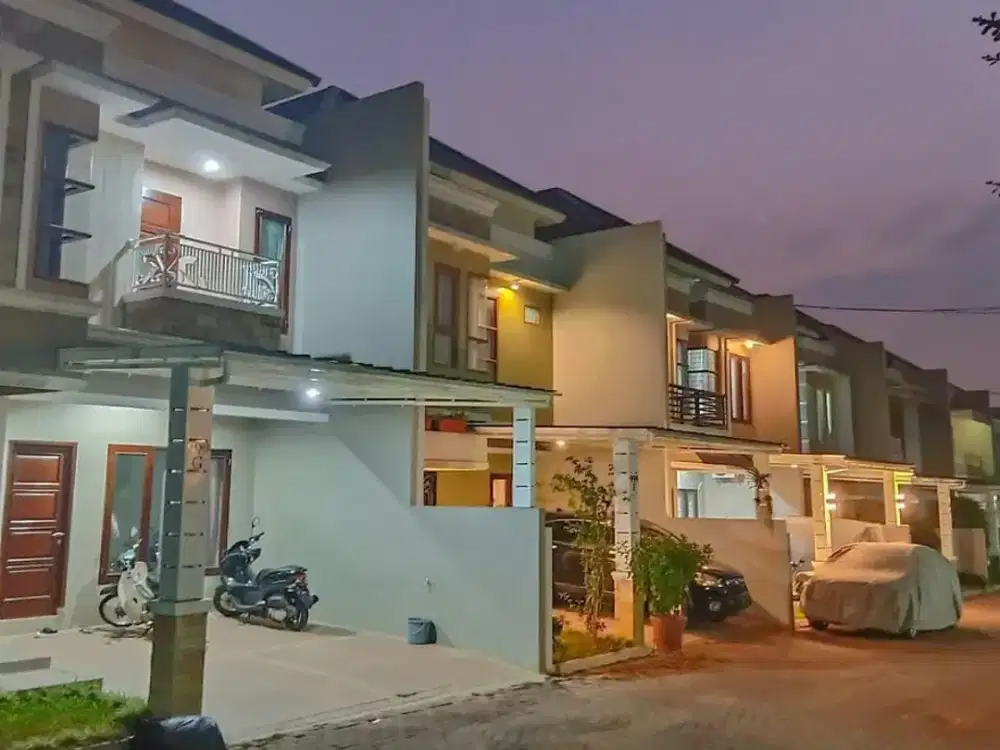 Dijual Cepat Rumah 2 Lantai, siap huni dalam Towhouse Jagakarsa