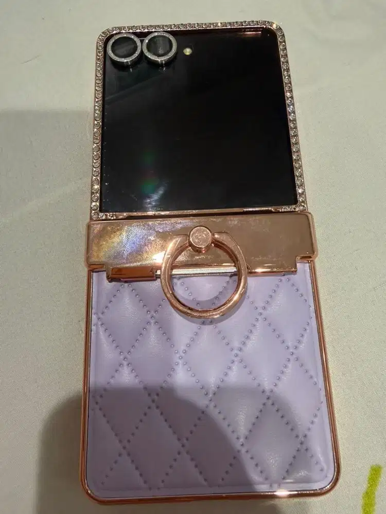 Samsung z flip 7 512 gb warna coral