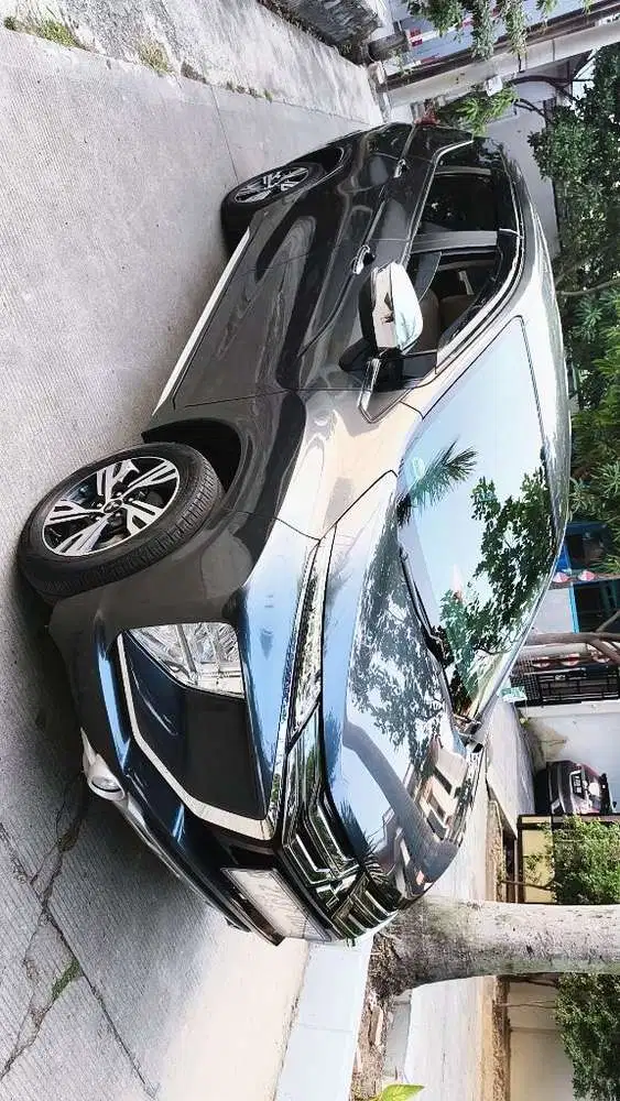 Mitsubishi Xpander ultimate 2020 matic hitam putih