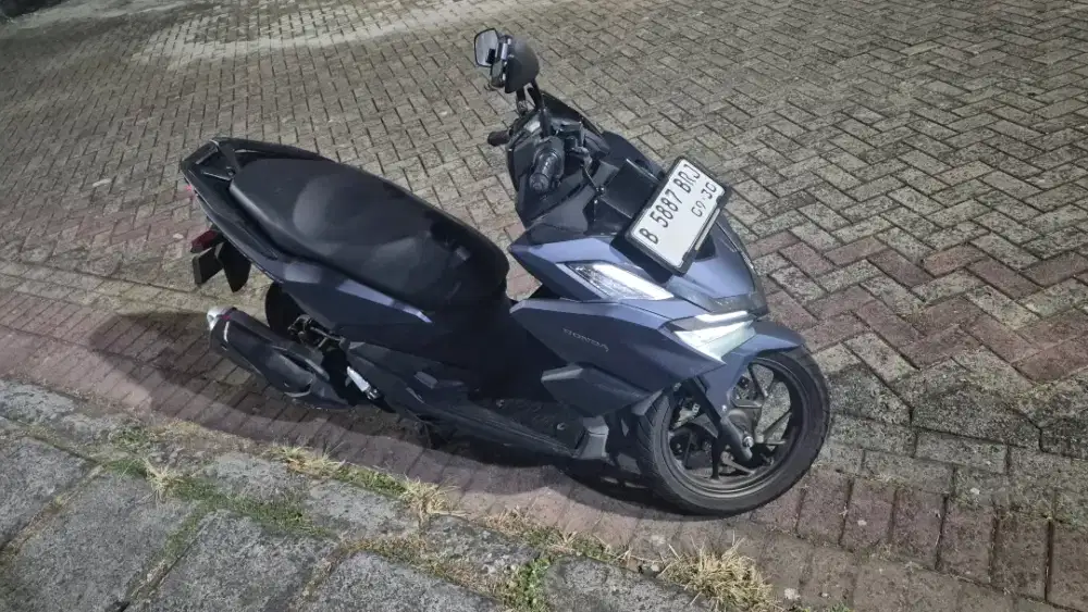 Vario 160 abs 2025 istimewa