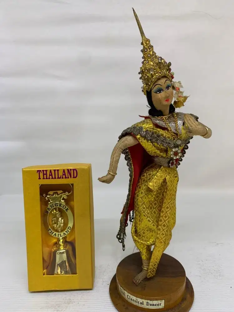Souvenir Dari Thailand