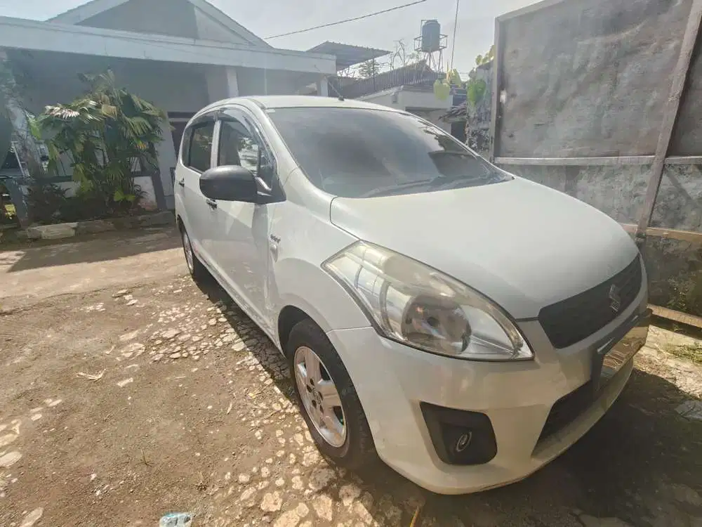 Suzuki Ertiga 2012 Bensin