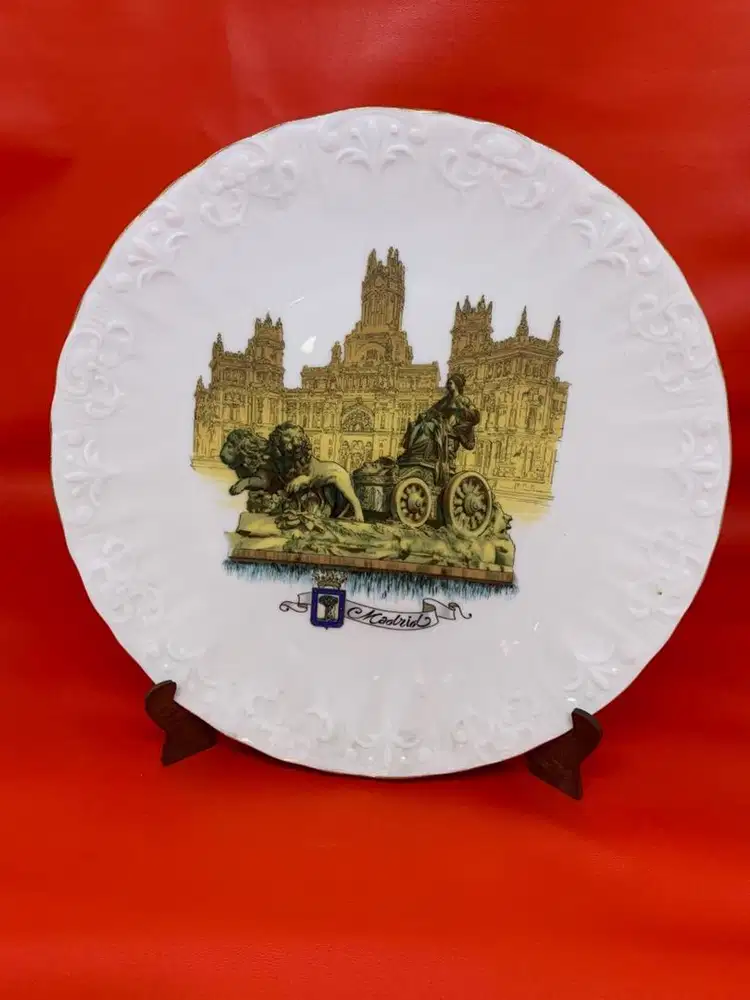 Souvenir Dari Eropa
