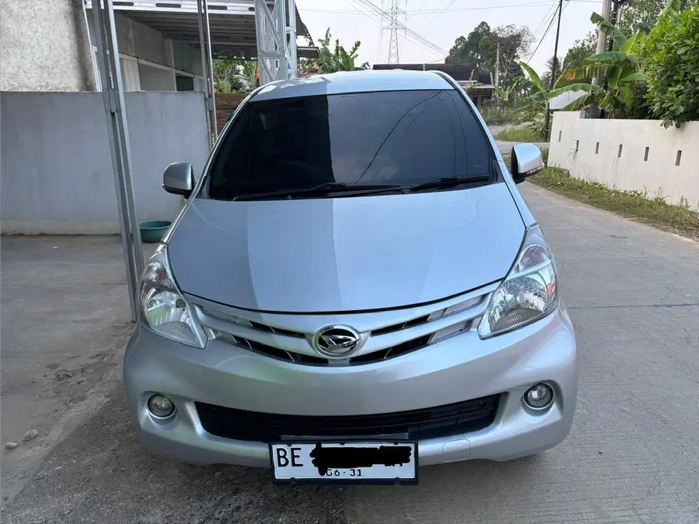 Jual Daihatsu Xenia R Delux 2014 Manual