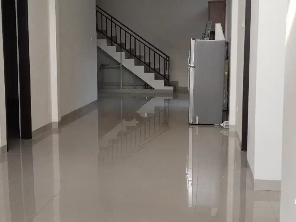 Disewakan Rumah Asri, Nyaman Di Elysium Lippo Cikarang