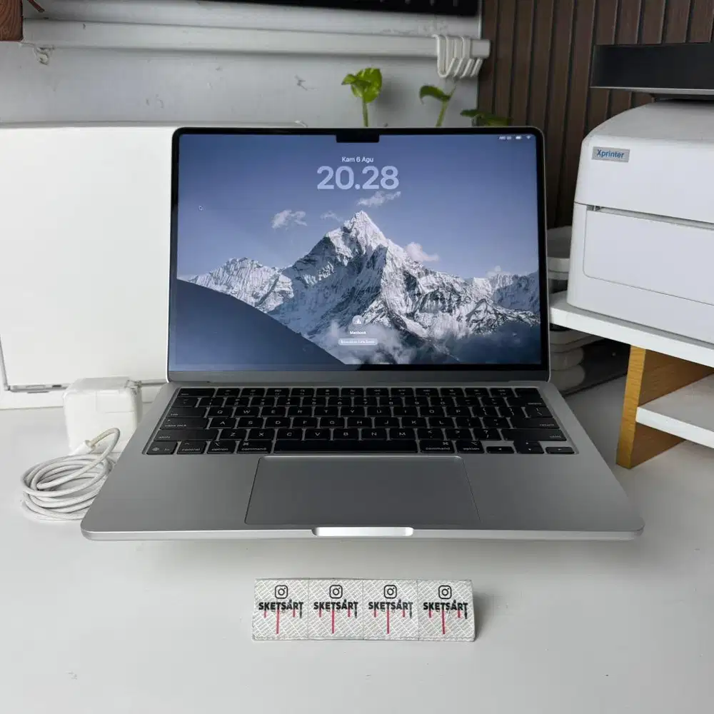 MacBook Air M4 16/256gb Silver Garansi July 2027 Battery Health 100%