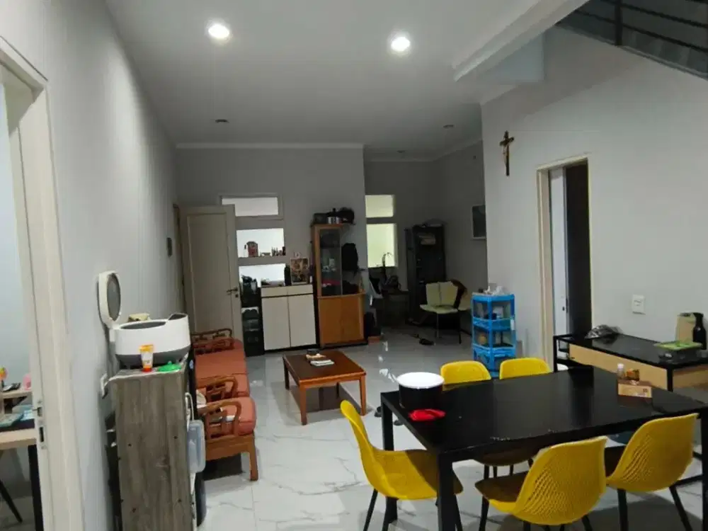 Dijual Rumah Siap Huni di PHG
