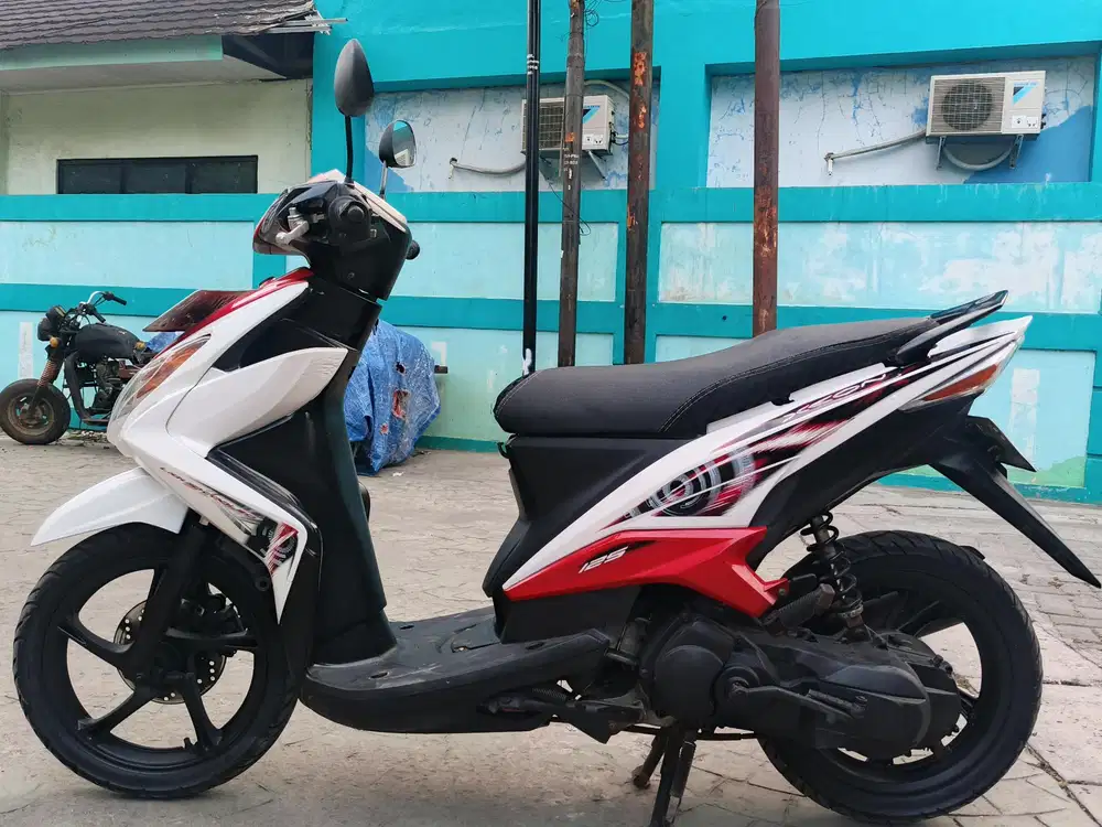 Yamaha Xeon 2012 stater tokcer halus mulus terawat
